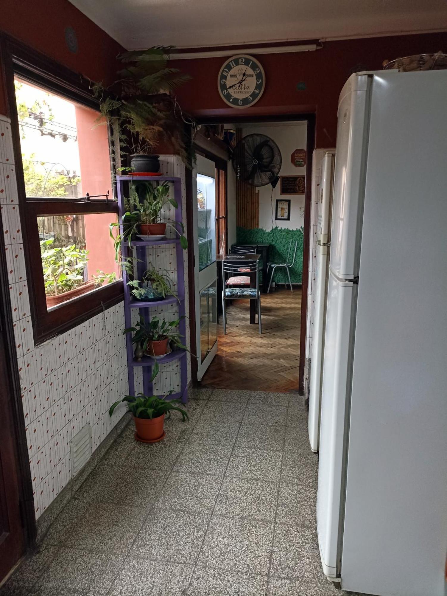 Hostel Estacion Mendoza Esterno foto