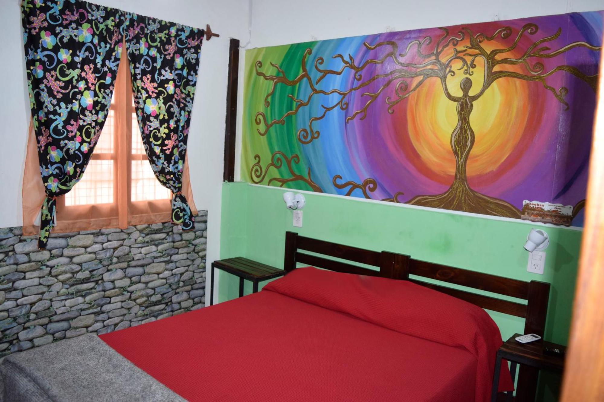 Hostel Estacion Mendoza Esterno foto
